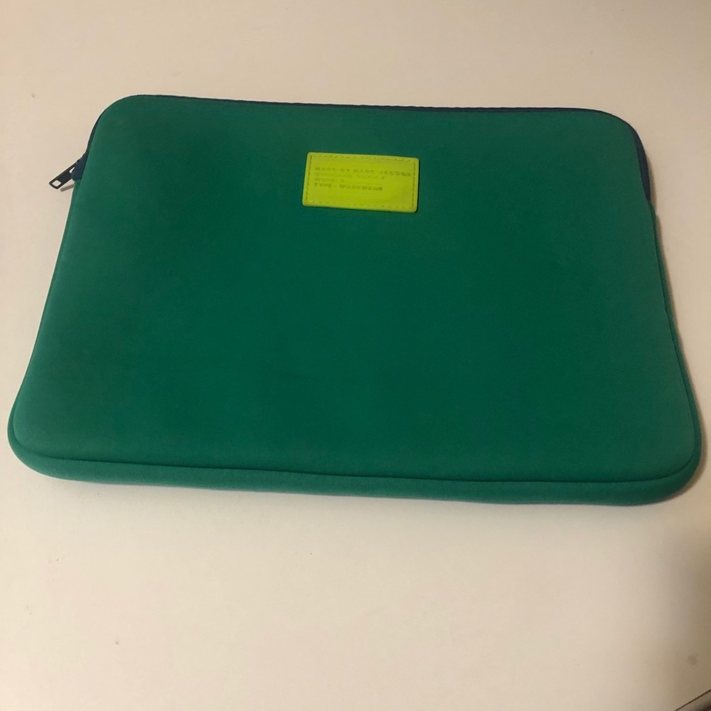 Marc Jacobs Green Soft Laptops Bag Marc Jacobs Green Soft Laptops Bag